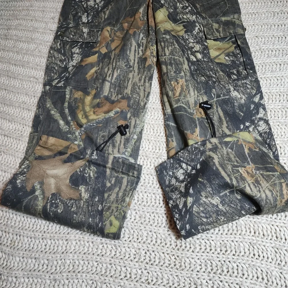 No Trace Men's Mossy Oak Camo Cargo Pants New With Tags size Small